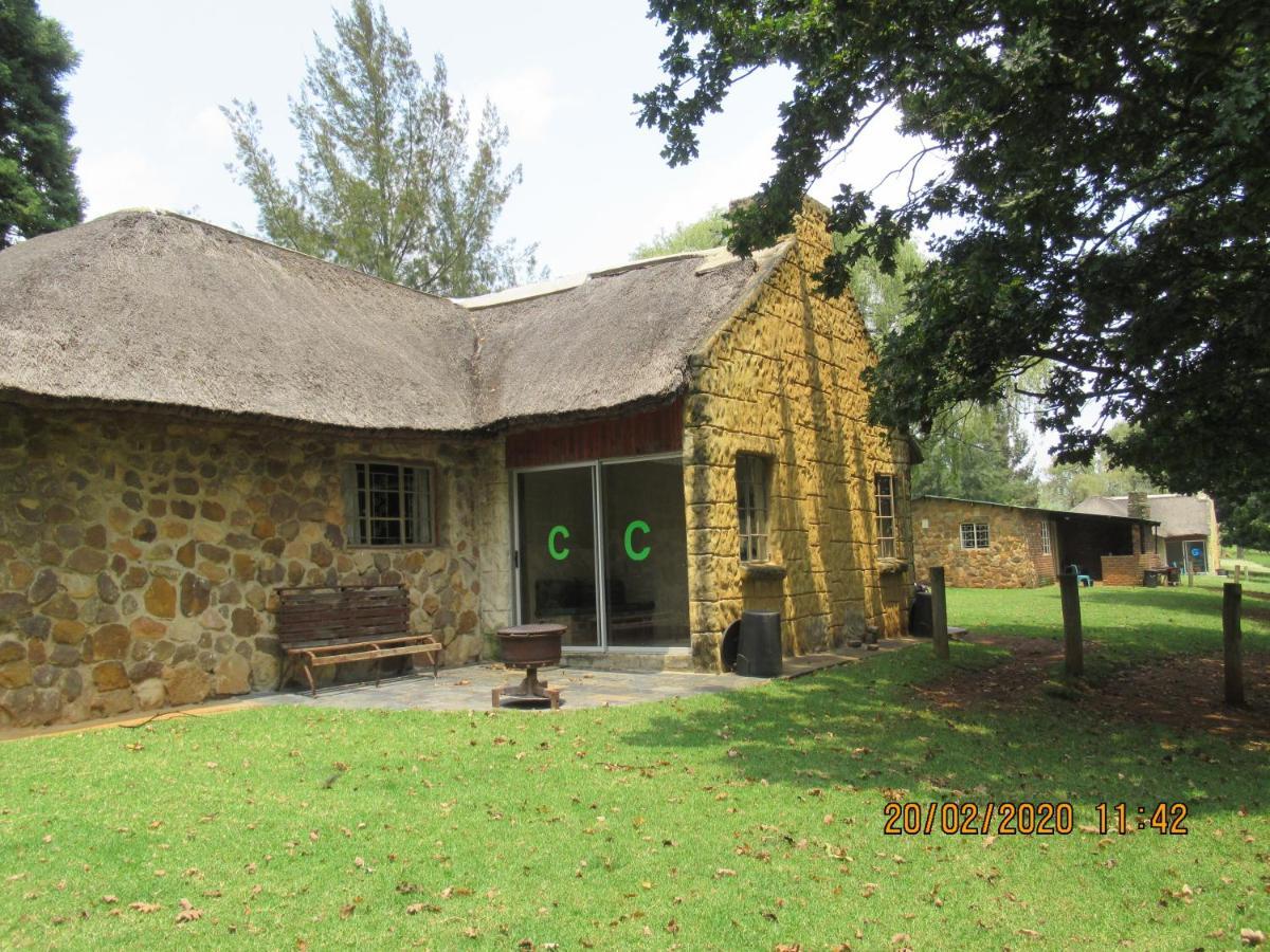 Pensjonat Elandskloof Trout Farm Dullstroom Zewnętrze zdjęcie